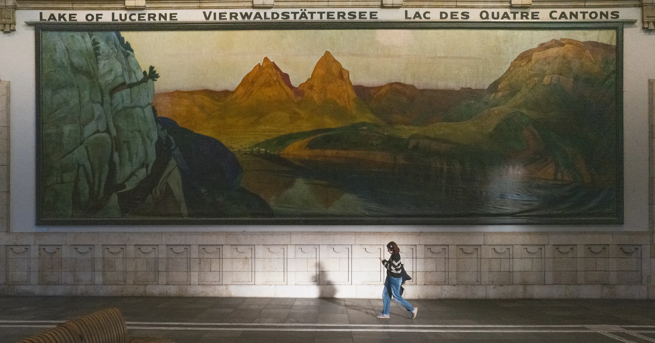 Estacion de tren Basel SBB, Basilea 2025